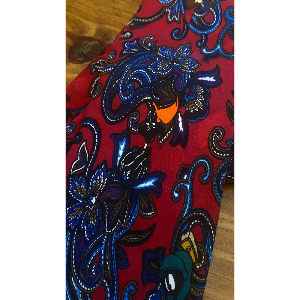 Looney Tunes Mania Necktie Mens OS Red Good Vintage 1994 Paisley Character Print